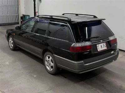 NISSAN AVENIR