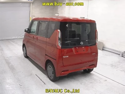 NISSAN ROOX