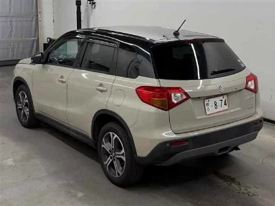 Suzuki Escudo