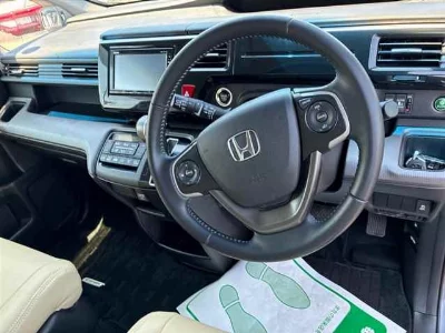 Honda STEPWGN SPADA