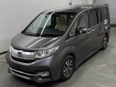 Honda STEPWGN SPADA