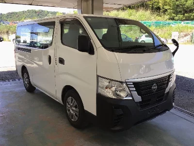 NISSAN NV350 CARAVAN