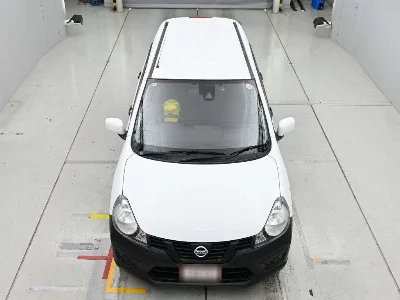 NISSAN AD