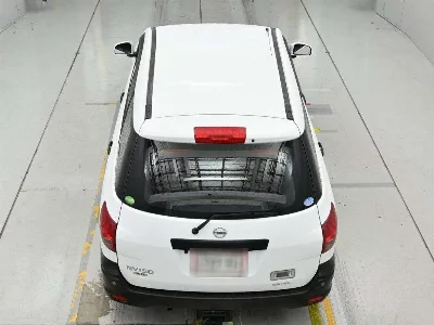 NISSAN AD