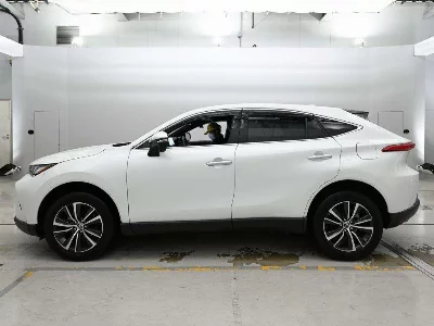 Toyota HARRIER HYBRID