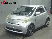 Toyota iQ