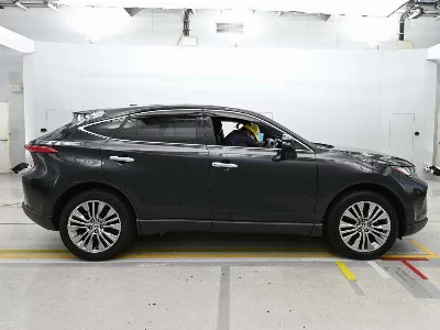 Toyota HARRIER HYBRID