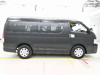 Toyota HIACE WAGON