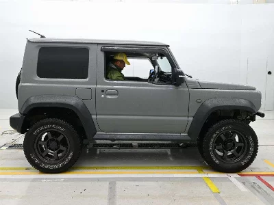 Suzuki Jimny Sierra