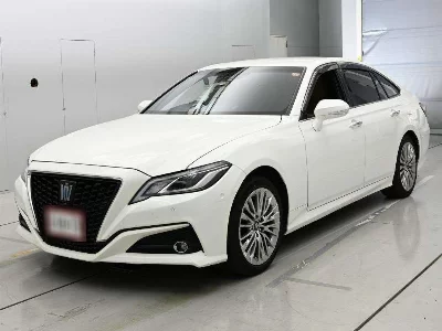 Toyota CROWN HYBRID