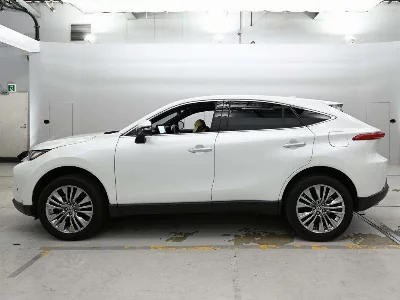 Toyota HARRIER HYBRID