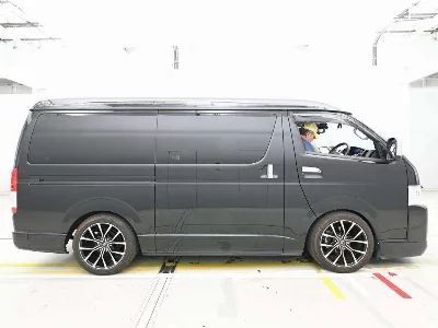 Toyota HIACE WAGON