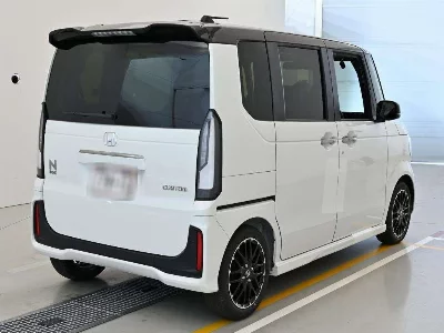 Honda N BOX CUSTOM