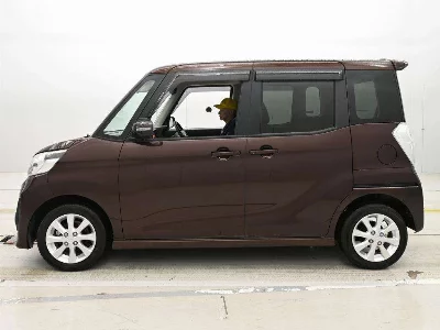 Mitsubishi EK SPACE CUSTOM