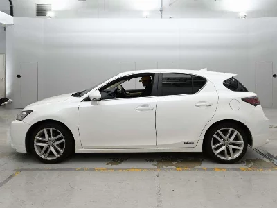 Lexus CT200h
