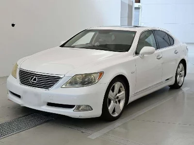 Lexus LS460L