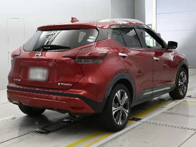 NISSAN KICKS