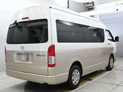 Toyota HIACE WAGON