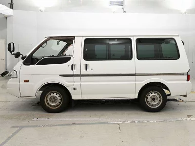 Mazda Bongo Van