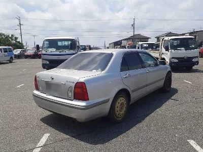 Toyota Progres