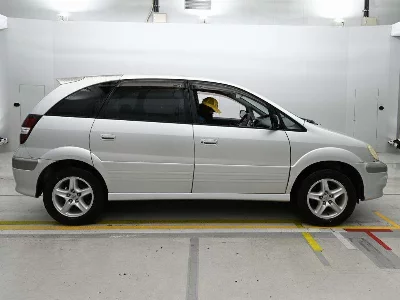 Toyota Nadia