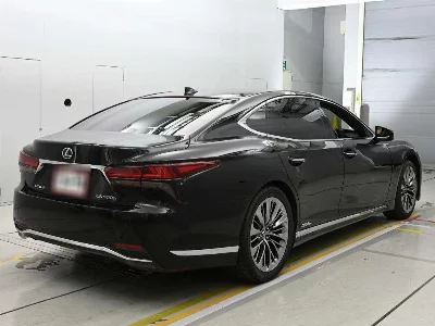 LEXUS LS