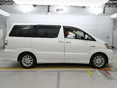 Toyota ALPHARD HYBRID