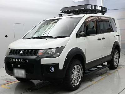 Mitsubishi DELICA D5