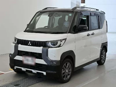 Mitsubishi Delica Mini