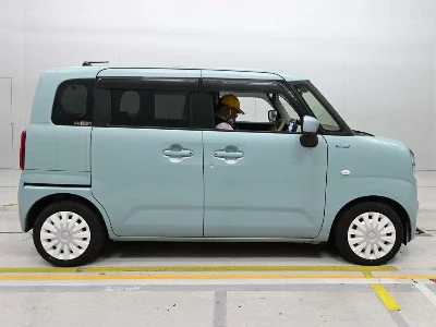 Suzuki Wagon R Smile