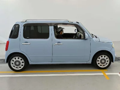 Daihatsu Mira Cocoa