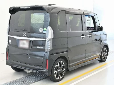 Honda N BOX CUSTOM