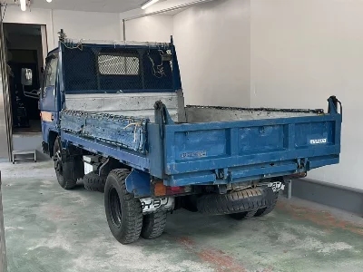Mazda Titan