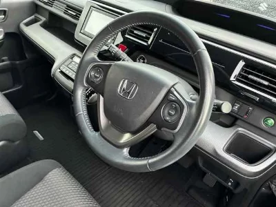 Honda STEPWGN SPADA