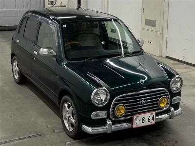 Daihatsu Mira Gino