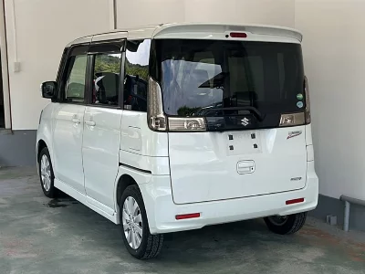 Suzuki Spacia Custom