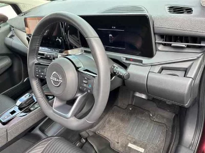 Nissan Aura