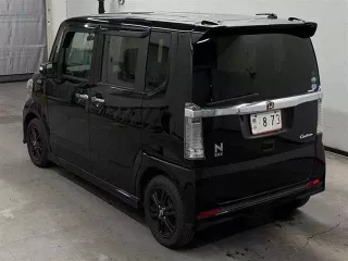 Цена авто Honda N BOX+CUSTOM с аукционов Японии, номер кузова JF1, пробег 33 000, оценка 8