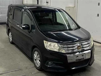 Honda STEPWGN SPADA