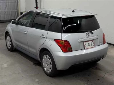 Toyota Ist
