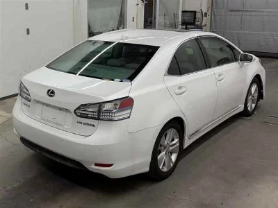 Lexus HS250h