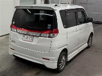 Цена авто Mitsubishi  с аукционов Японии, номер кузова MB15S, пробег 60 000, оценка 2