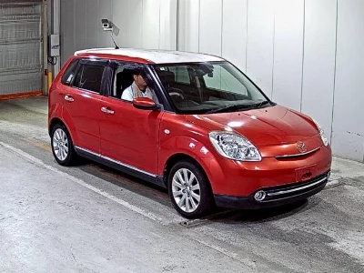 Mazda Verisa