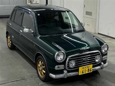 Daihatsu Mira Gino