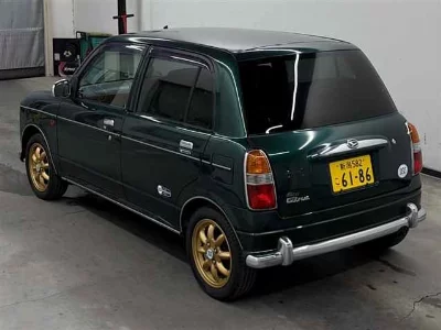 Daihatsu Mira Gino