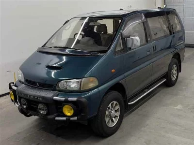 Mitsubishi DELICA SPACE GEAR