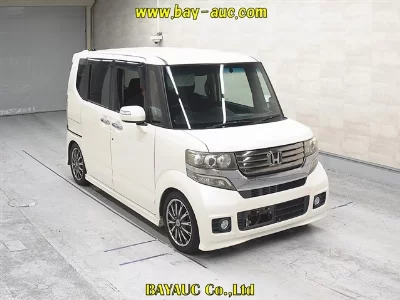 Honda N BOX CUSTOM