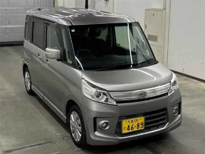 Suzuki Spacia Custom