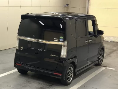 Honda N BOX CUSTOM