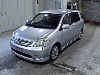 Toyota Raum
